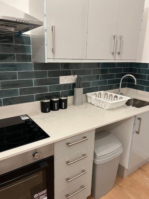 004- Brand New 1 Bedroom Apartment F1 Ealing Ngoại thất bức ảnh