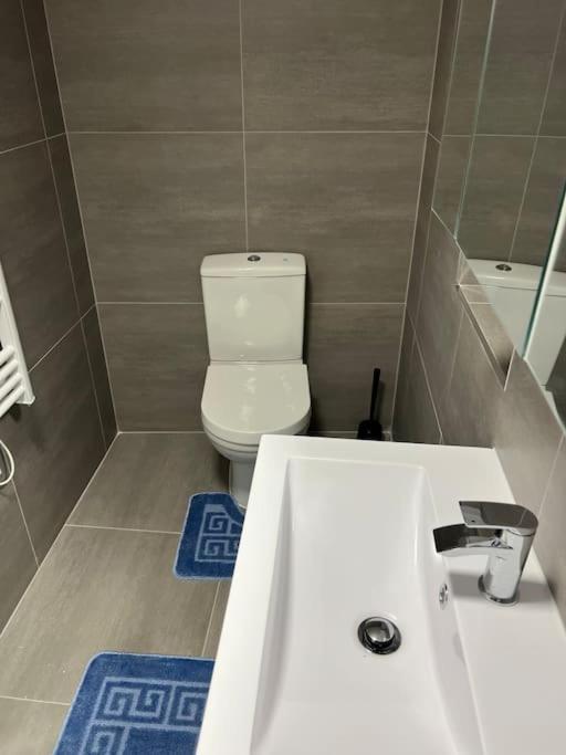 004- Brand New 1 Bedroom Apartment F1 Ealing Ngoại thất bức ảnh